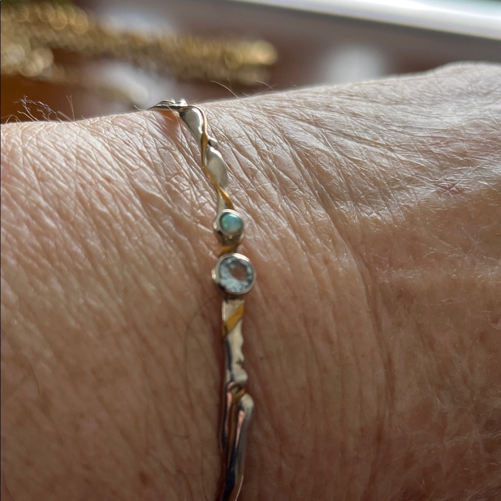Elegant Gold and Silver Women's Bracelet with opal and aquamarine stones - Picture 2 of 9